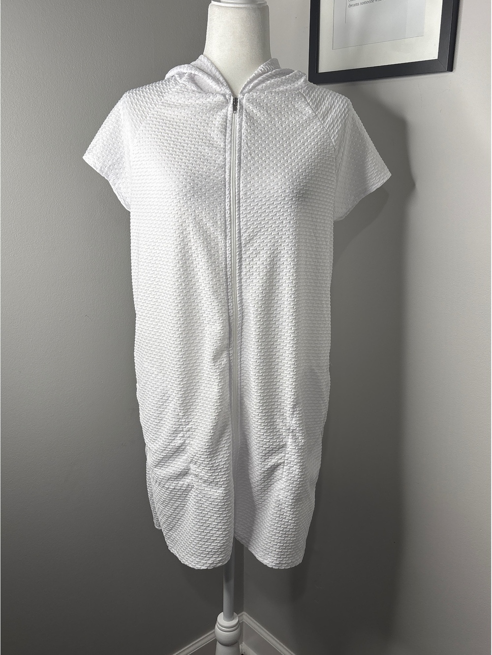 Jordan Taylor White Textured Hooded Dress Medium
